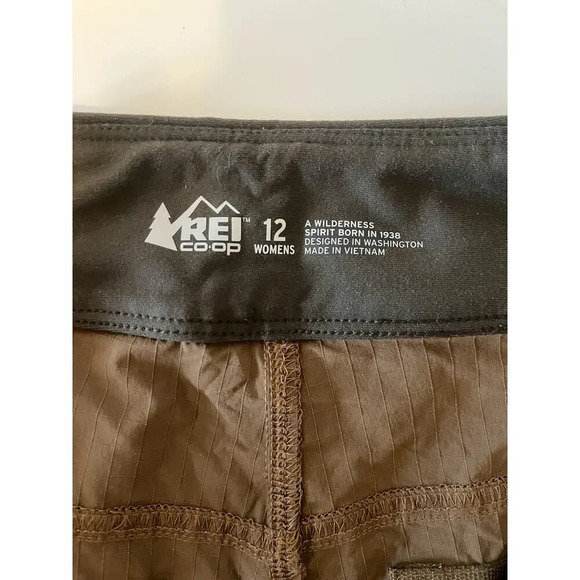 REI Trekking Pant SZ 12 - Picture 6 of 10